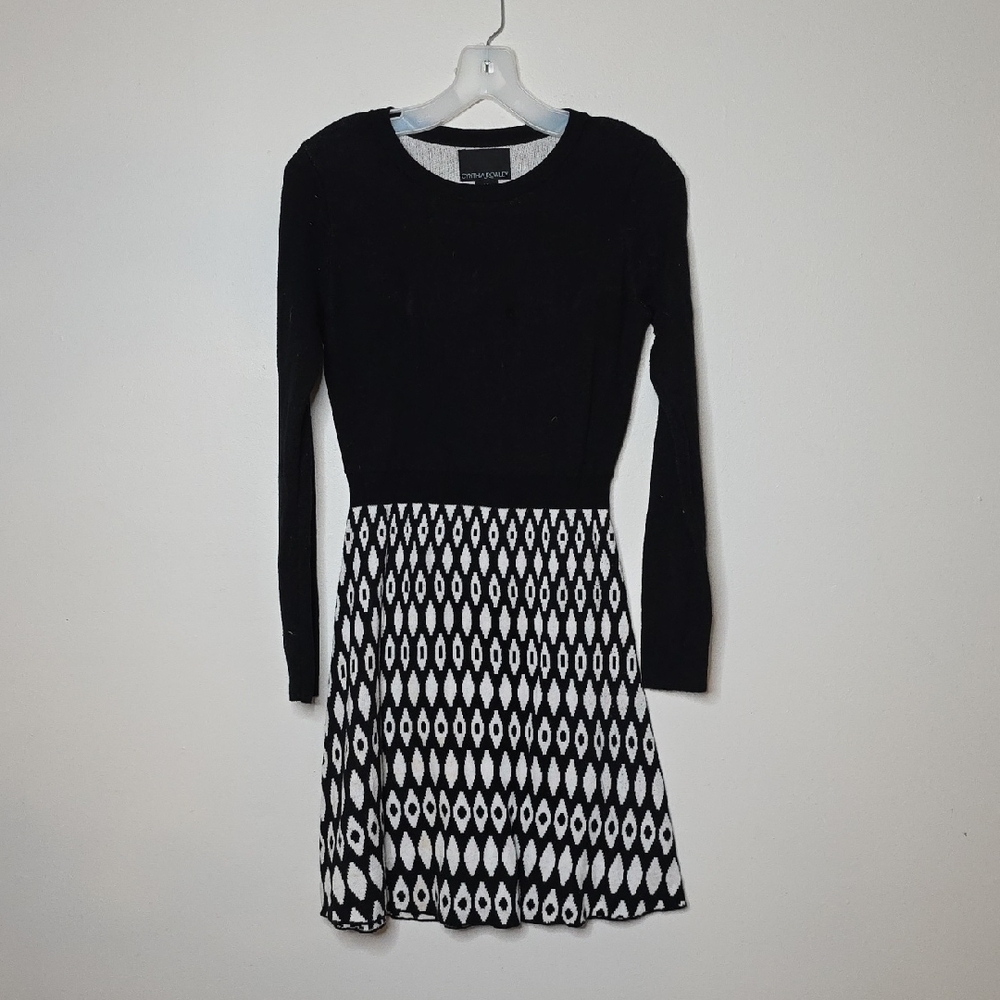 Cynthia Rowley Black and White Geometric  Sweater Dress Size Small